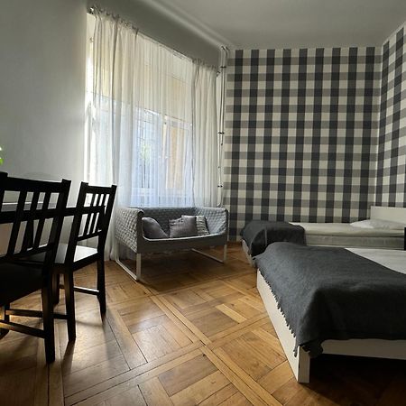 Cent Hostel ルブリン エクステリア 写真