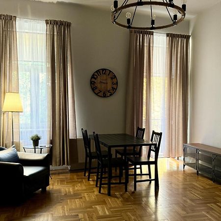Cent Hostel ルブリン エクステリア 写真