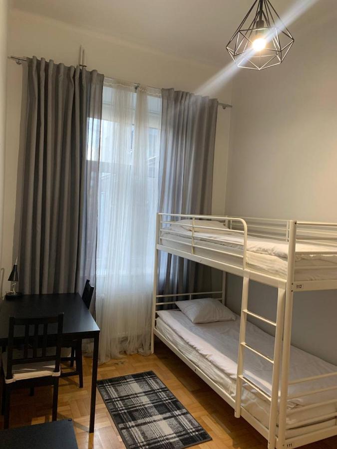Cent Hostel ルブリン エクステリア 写真