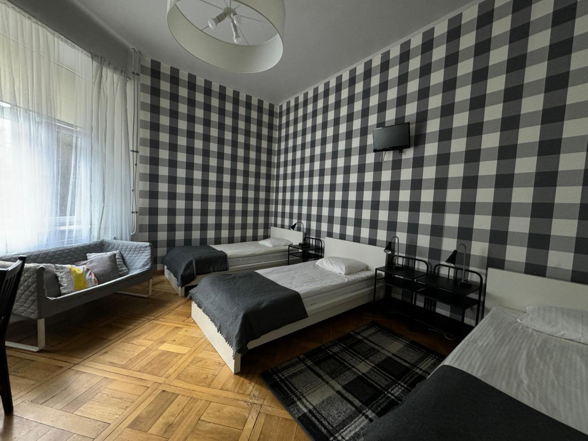 Cent Hostel ルブリン エクステリア 写真