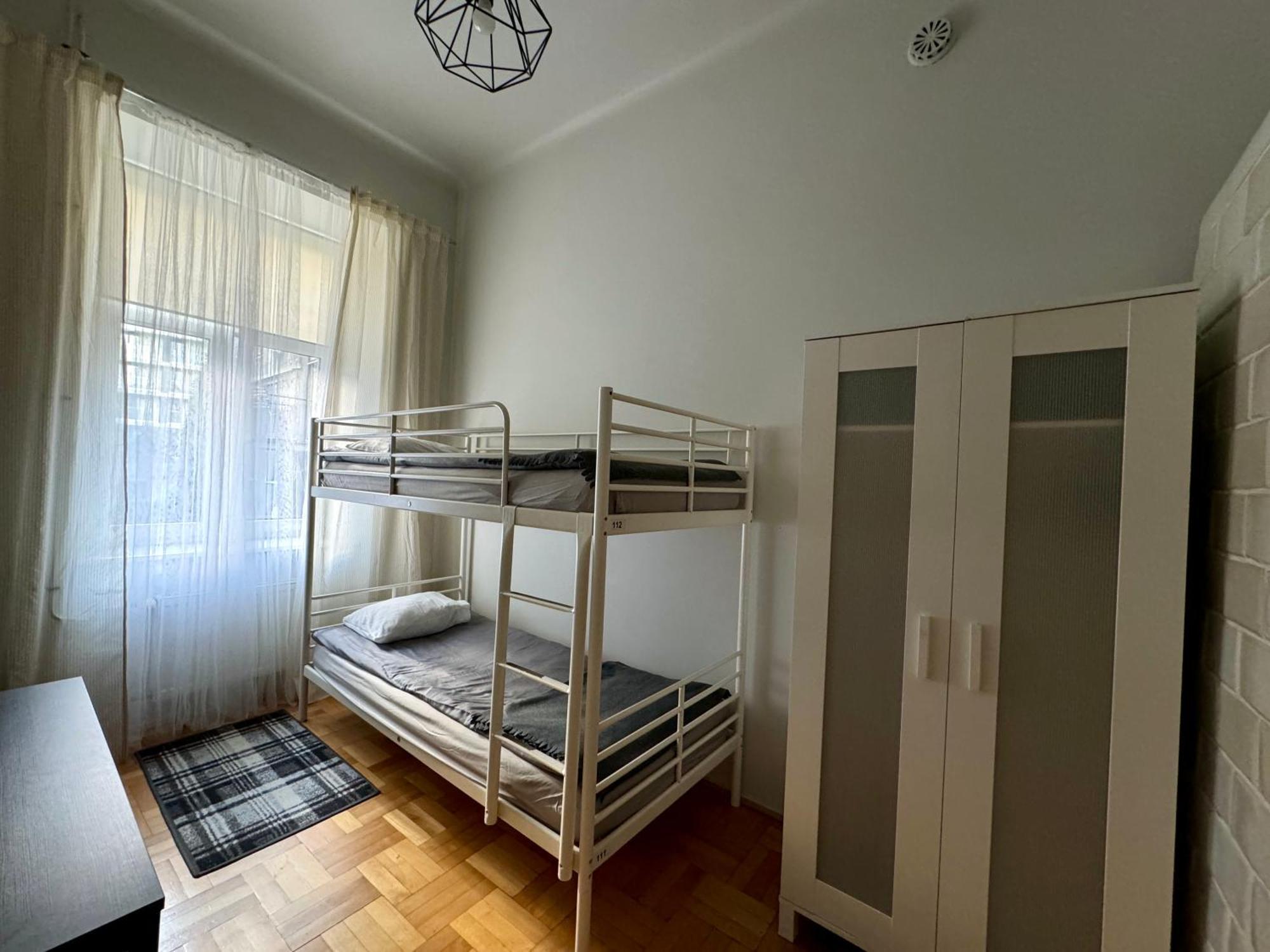 Cent Hostel ルブリン エクステリア 写真