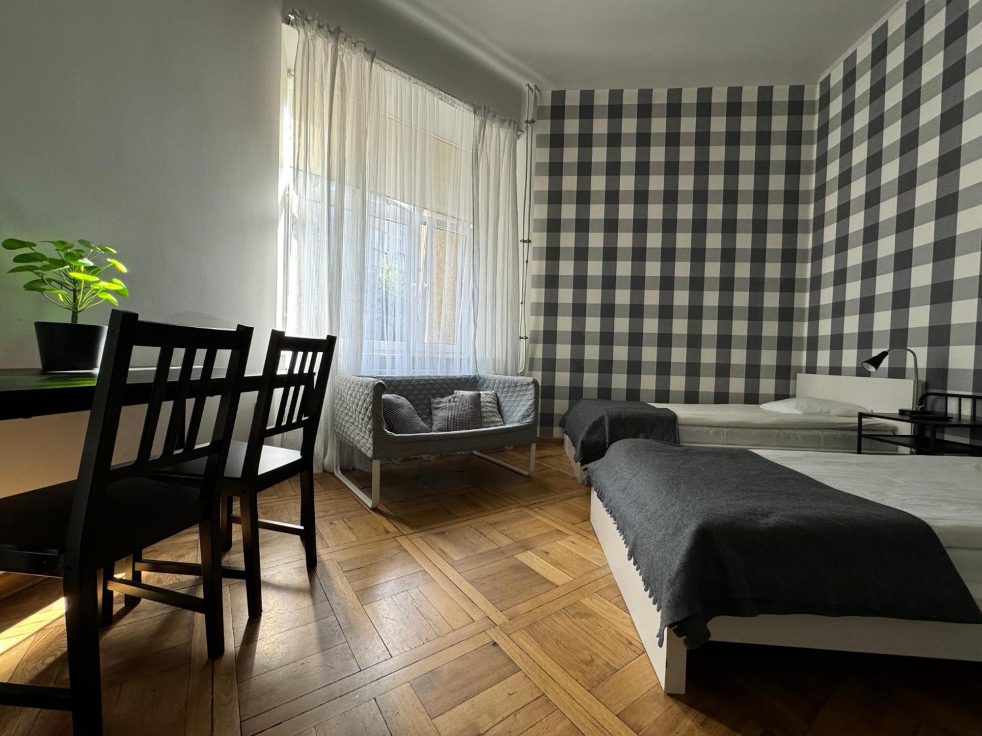 Cent Hostel ルブリン エクステリア 写真